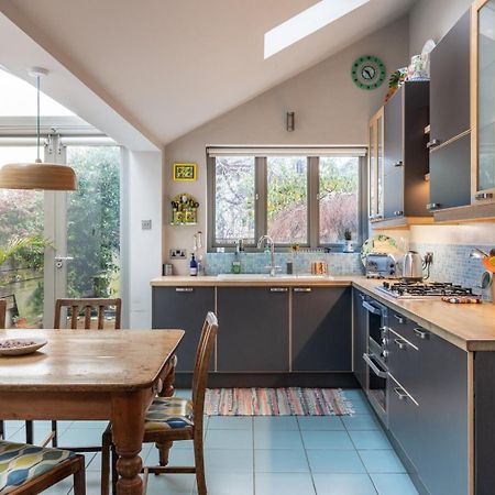 Guestready - Scenic Home Close To Beach Brighton Exteriör bild